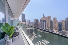 Stylish 3-Bedrooms with an elegant dining area in the heart of Dubai Marina!